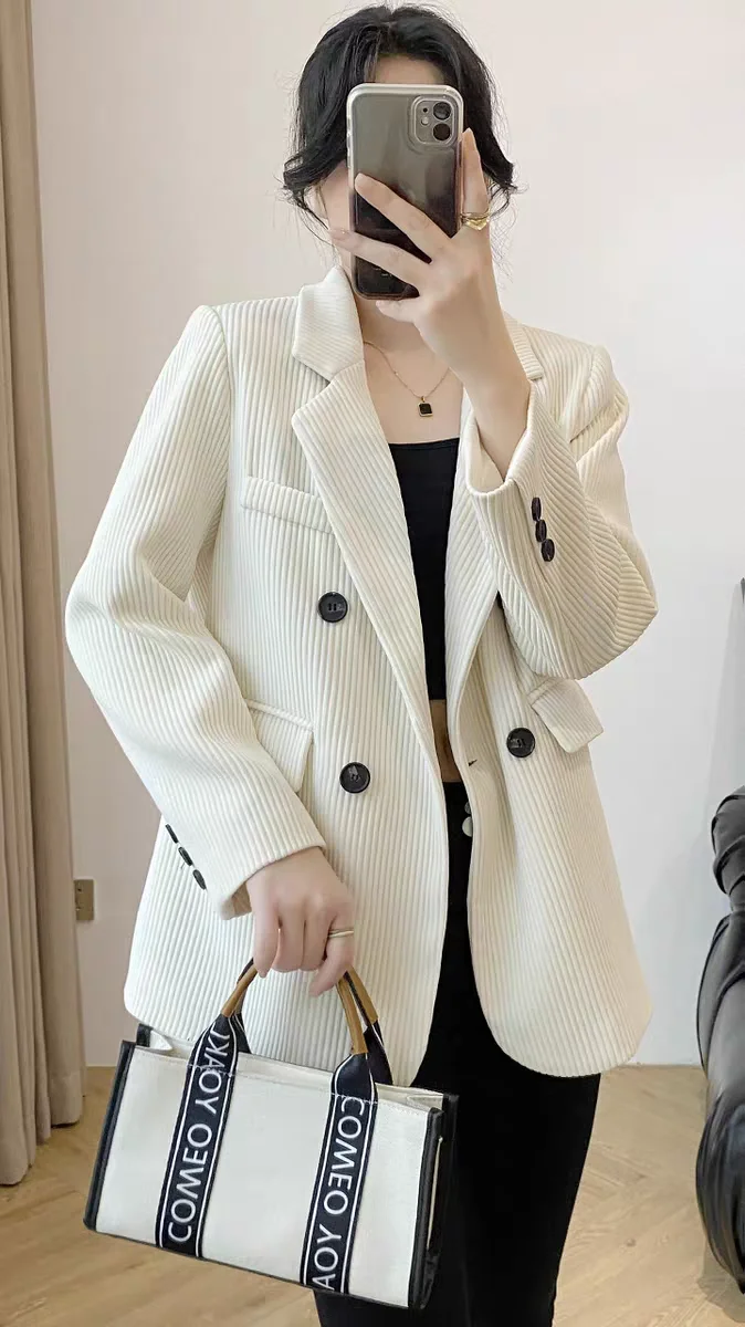 2023 Autumn New Korean Version Small Suit High-End Corduroy Casual Loose White Blazer for Women Spring and Autumn High Quality
2023 Autumn New Korean Version Small Suit High-End Corduroy Casual Loose White Blazer for Women Spring and Autumn High Quality