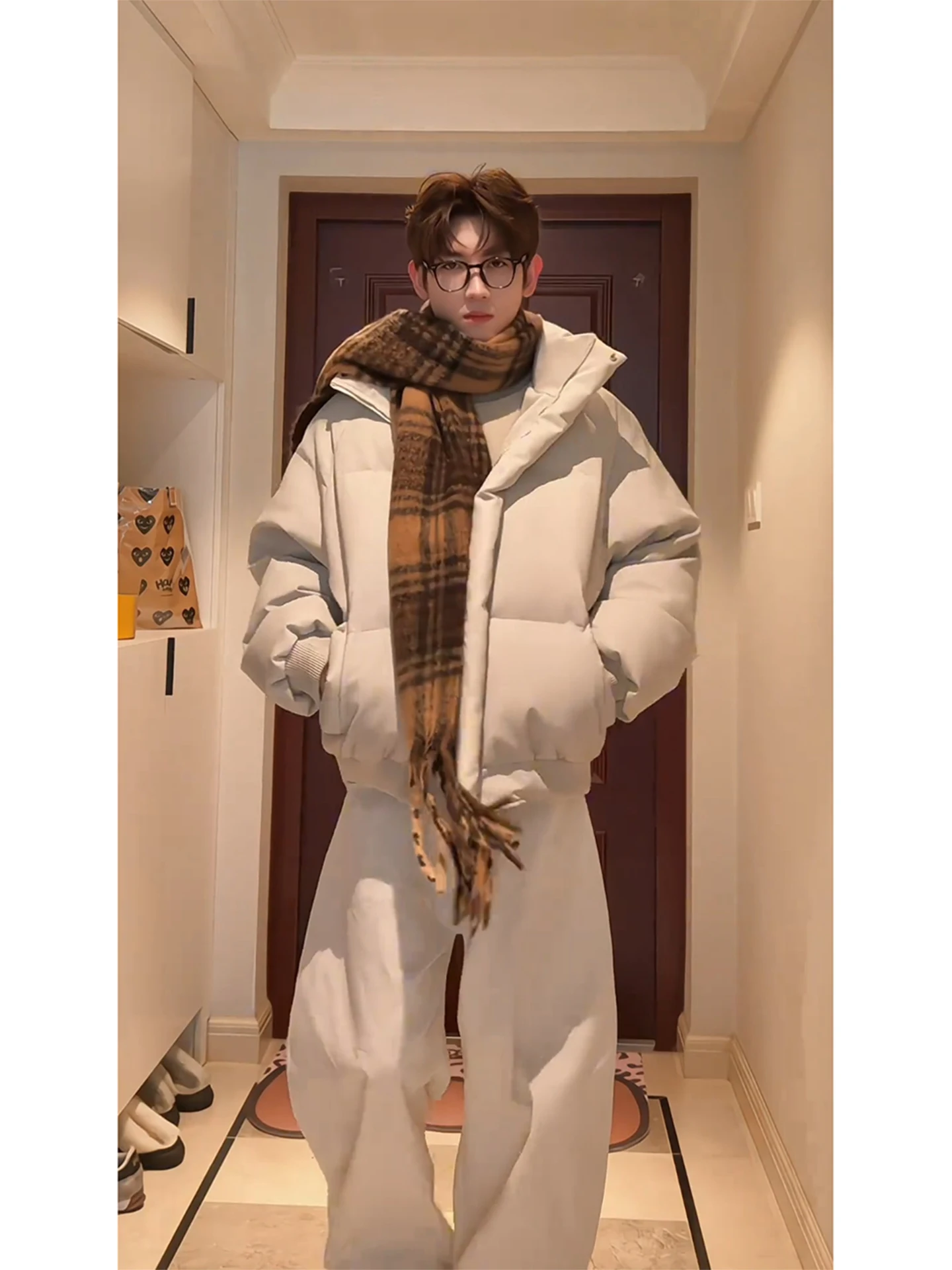 Мужская зимняя теплая куртка-пальто из хлопка Thiened, кожаная, из парусины, с защитой от влаги, молодежная, повседневная, с капюшоном, на молнии
Мужская зимняя теплая куртка-пальто из хлопка Thiened, кожаная, из парусины, с защитой от влаги, молодежная, повседневная, с капюшоном, на молнии