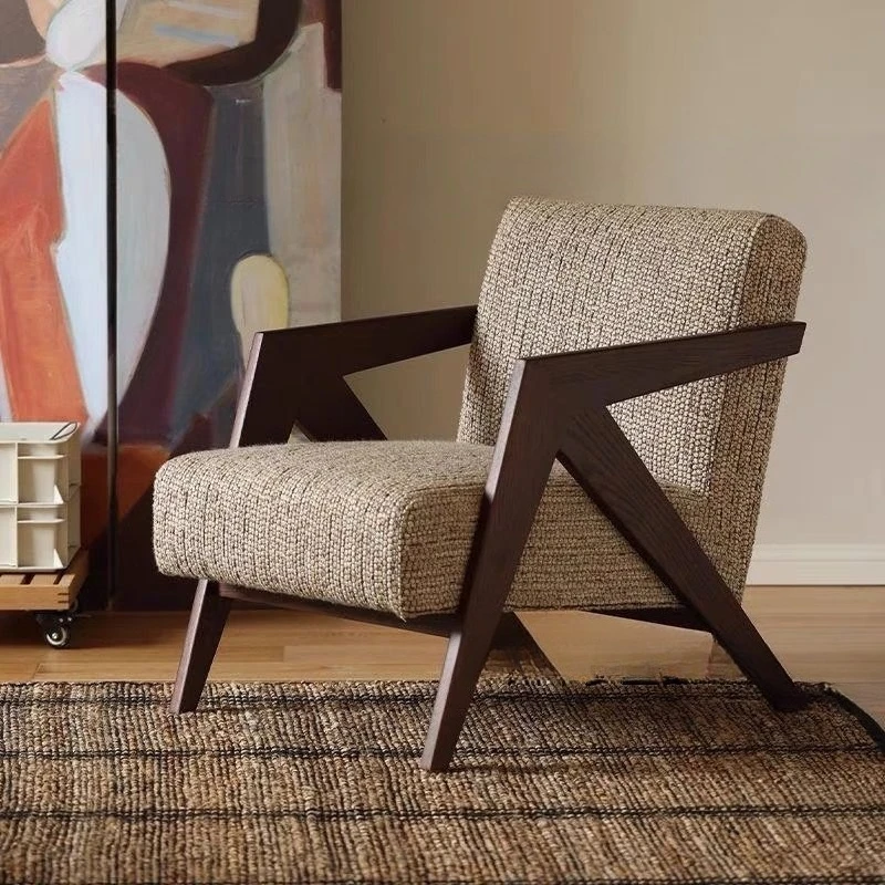 Single sofa chair Richard French antique living room balcony leisure chair solid wood designer sofa single chair
Single sofa chair Richard French antique living room balcony leisure chair solid wood designer sofa single chair