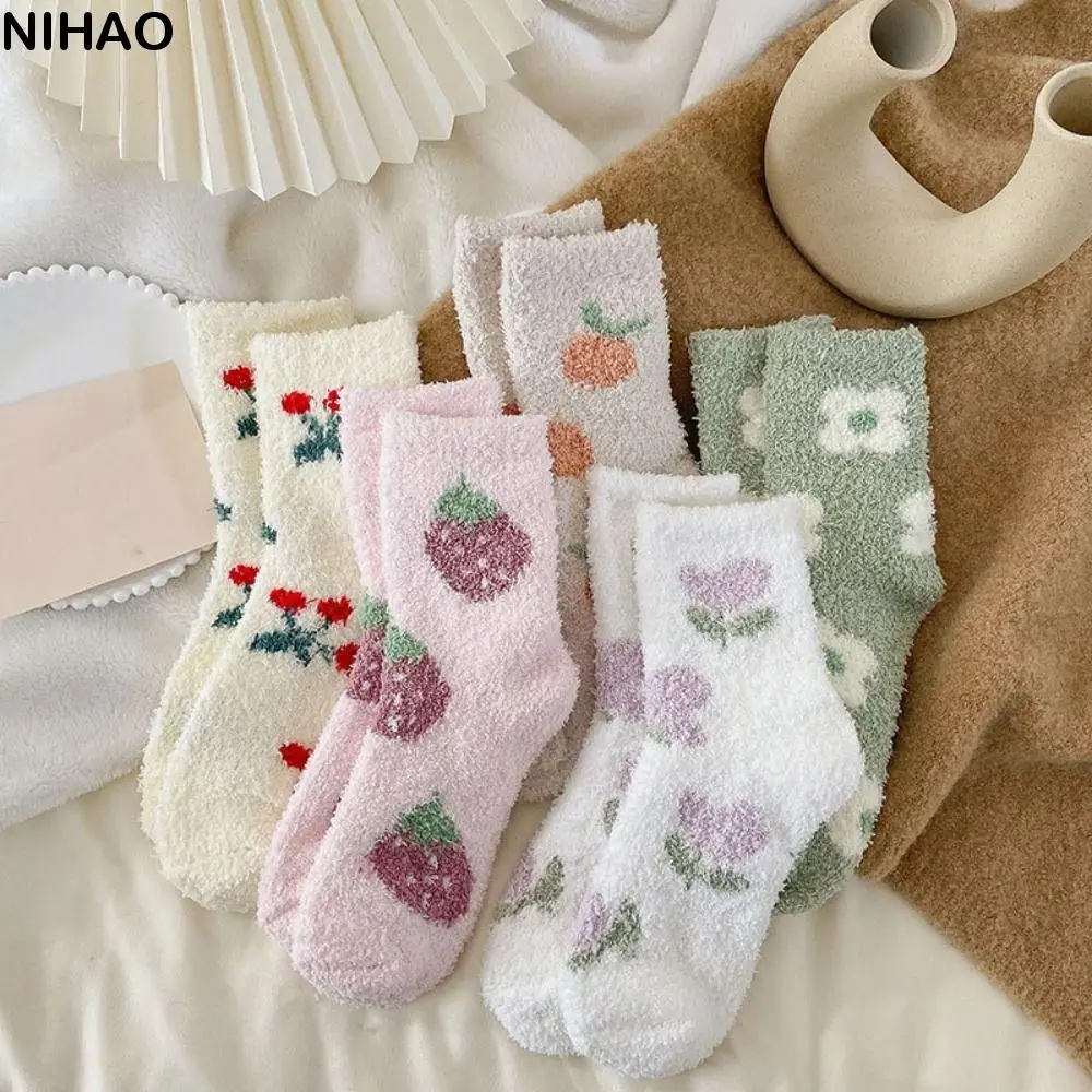 Comfortable Thickened Coral Fleece Socks Flower Strawberry Winter Floor Plush Socks Sleeping Hosiery Warm Socks Women Autumn
Comfortable Thickened Coral Fleece Socks Flower Strawberry Winter Floor Plush Socks Sleeping Hosiery Warm Socks Women Autumn