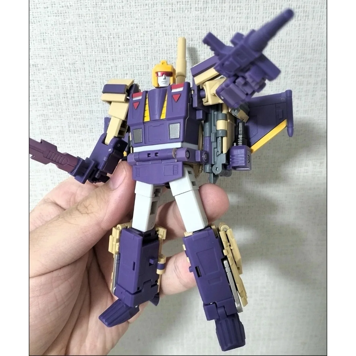 MFT Transformation Toy Small Scale Model Three Changes Thunderbolt MS28 Pocket Version Deformable Robot Mecha Action Figure Gift
MFT Transformation Toy Small Scale Model Three Changes Thunderbolt MS28 Pocket Version Deformable Robot Mecha Action Figure Gift