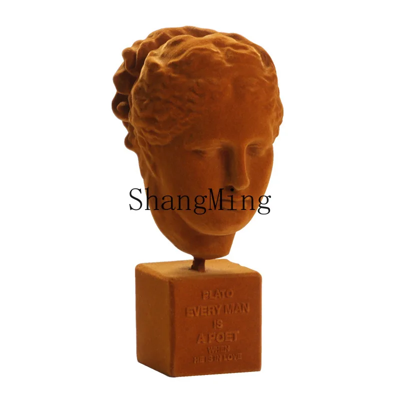 PYH Creative Statue Art Ornament Model Room Sculpture Designer Decoration Light Luxury Ornament
PYH Creative Statue Art Ornament Model Room Sculpture Designer Decoration Light Luxury Ornament