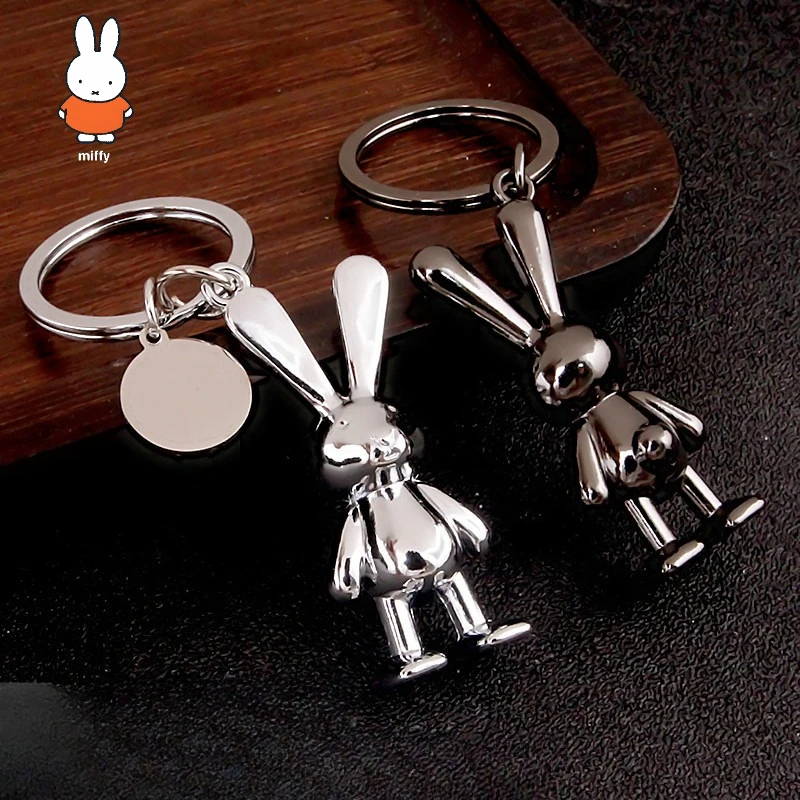 Автомобильный брелок Miffy Rabbit, креативная сумка-брелок с маленьким кроликом, кулон, высококачественное подвесное украшение, подарок для пары для женщин
Автомобильный брелок Miffy Rabbit, креативная сумка-брелок с маленьким кроликом, кулон, высококачественное подвесное украшение, подарок для пары для женщин