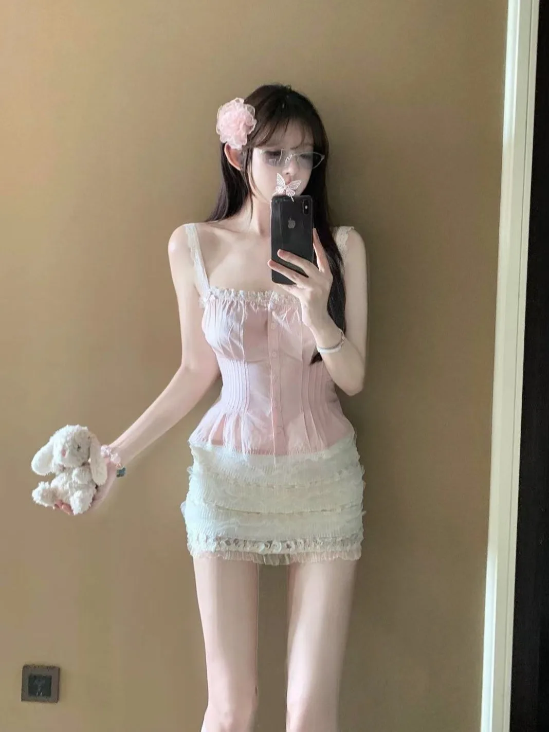 Kumikumi Pure Desire Lace Crop Top And Short Skirt Set Women's Summer Sexy Pink Strap Vest Casual Style Two-Piece Suit
Kumikumi Pure Desire Lace Crop Top And Short Skirt Set Women's Summer Sexy Pink Strap Vest Casual Style Two-Piece Suit