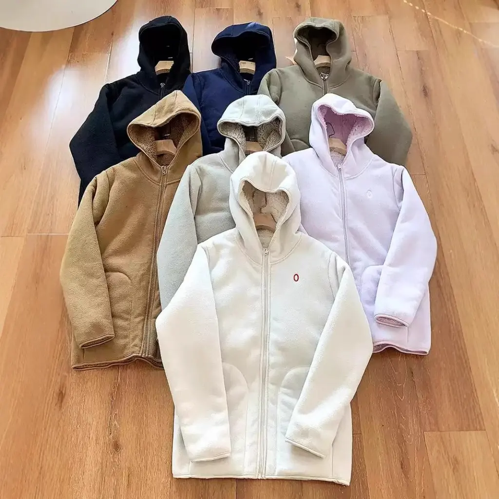 Couple Hooded Jacket Double-Sided Fleece Warm Comfortable Thickened Autumn Winter New Arrivals Women's Fashion Outerwear
Couple Hooded Jacket Double-Sided Fleece Warm Comfortable Thickened Autumn Winter New Arrivals Women's Fashion Outerwear