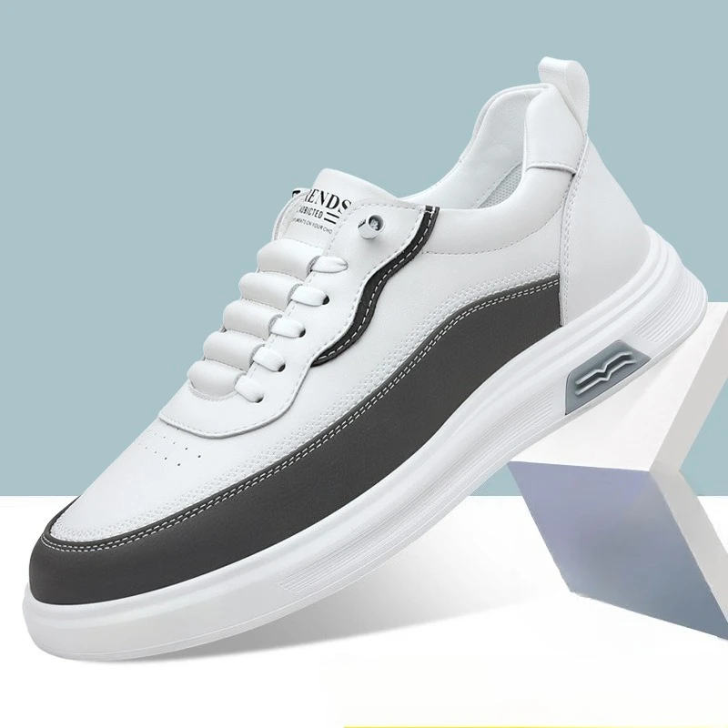 Новая мужская обувь, кожаная повседневная обувь, модные белые туфли для скейтборда на плоской подошве, уличные крутые лоферы на шнуровке
Новая мужская обувь, кожаная повседневная обувь, модные белые туфли для скейтборда на плоской подошве, уличные крутые лоферы на шнуровке