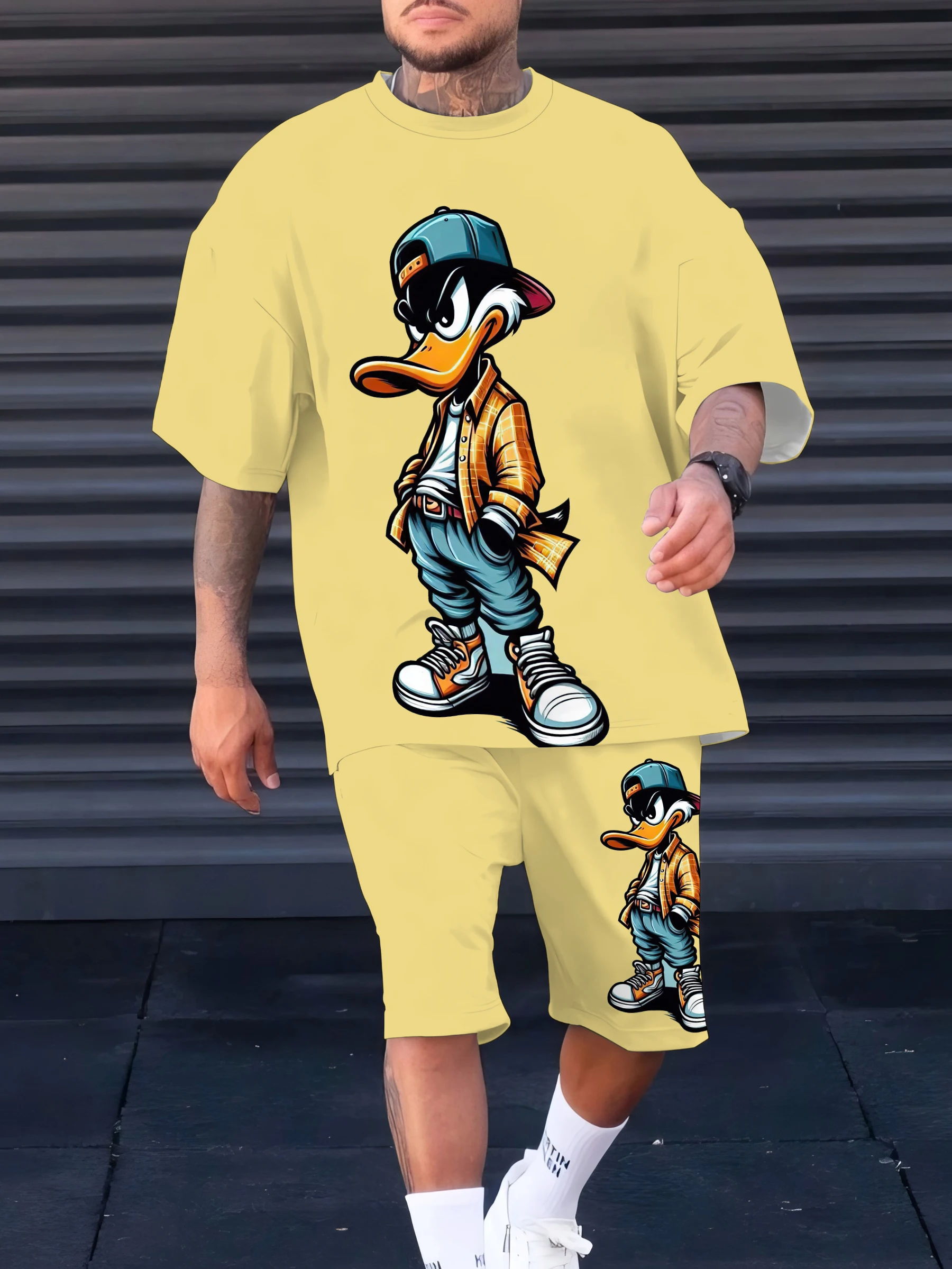 GELITAYIN The 2025 Summer New Men's Suit Features An Interesting Cartoon Duck Print Casual And Fashionable Polyester Men's Wear
GELITAYIN The 2025 Summer New Men's Suit Features An Interesting Cartoon Duck Print Casual And Fashionable Polyester Men's Wear