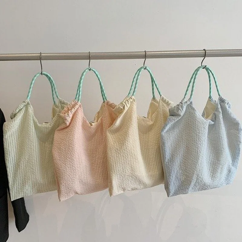 Женская элегантная сумка-аккордеон, дизайнерская кожаная расширяемая сумка-тоут, практичный дизайн, переменная вместимость
Женская элегантная сумка-аккордеон, дизайнерская кожаная расширяемая сумка-тоут, практичный дизайн, переменная вместимость