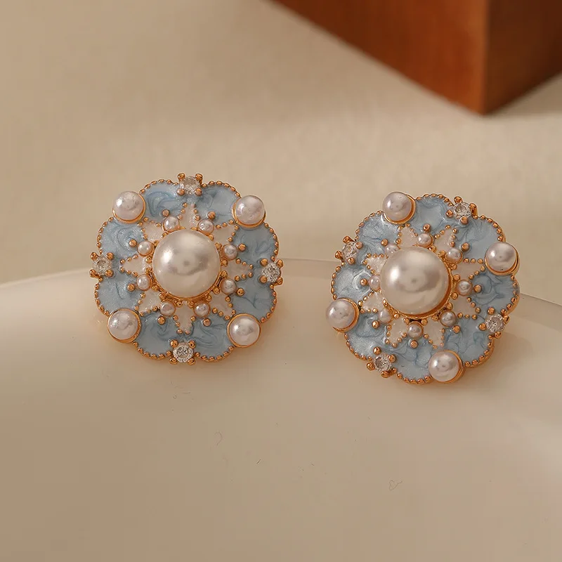 Elegant Temperament Simulated Pearl Blue Flower Earrings For Female Girl Gift Fashion Jewelry
Elegant Temperament Simulated Pearl Blue Flower Earrings For Female Girl Gift Fashion Jewelry