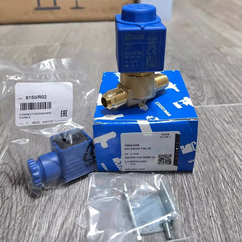Air Conditioning Cold Storage Solenoid Valve HF2 Threaded 1064/3A6
Air Conditioning Cold Storage Solenoid Valve HF2 Threaded 1064/3A6