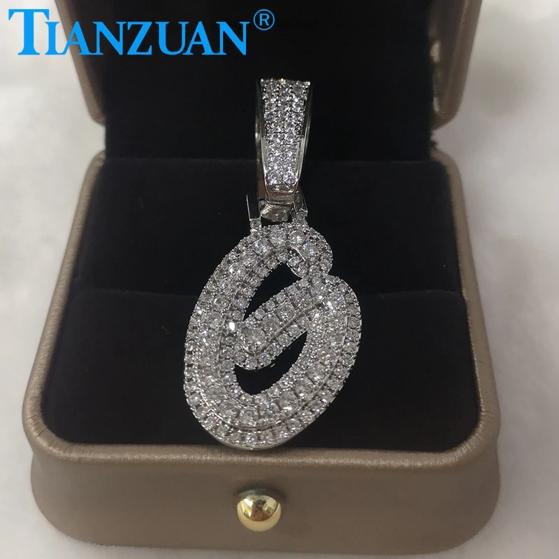 Simple Design G Letter Moissanite Pendant for Men Party Jewelry Gifts 37x50mm 925 Silver Fine Necklace Jewelry
Simple Design G Letter Moissanite Pendant for Men Party Jewelry Gifts 37x50mm 925 Silver Fine Necklace Jewelry