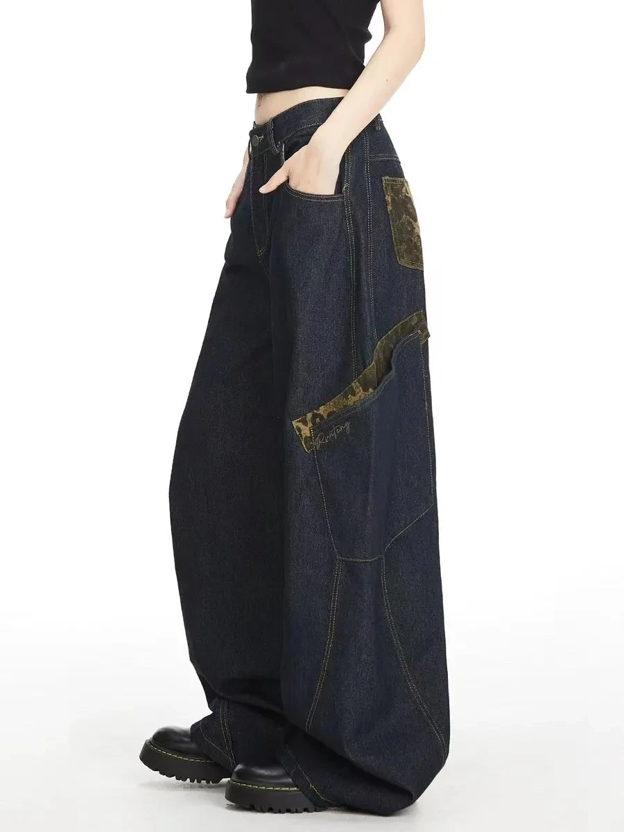 American retro design wide leg workwear jeans for women autumn winter new leopard print splicing large pocket straight leg pants
American retro design wide leg workwear jeans for women autumn winter new leopard print splicing large pocket straight leg pants