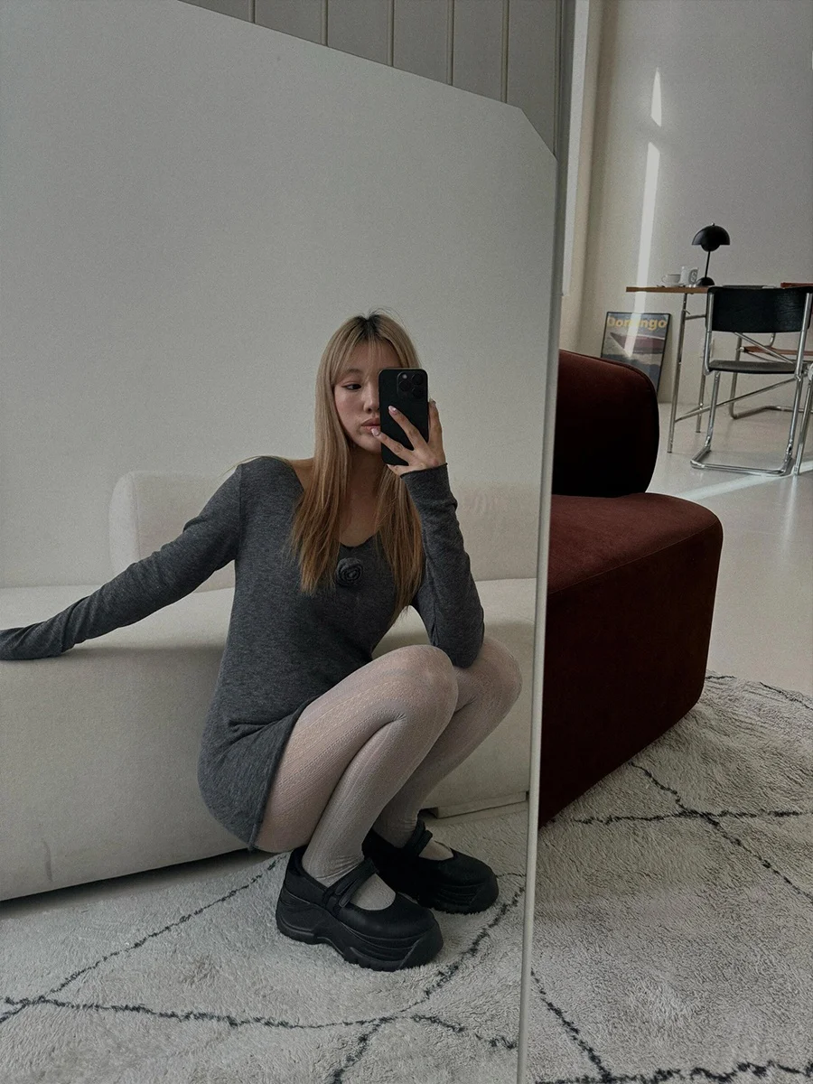 Женские балетки-мэри-джейн Bla Ballet Flats Thi Bot с застежкой на липучке, модные осенне-зимние низкие кожаные кеды
Женские балетки-мэри-джейн Bla Ballet Flats Thi Bot с застежкой на липучке, модные осенне-зимние низкие кожаные кеды