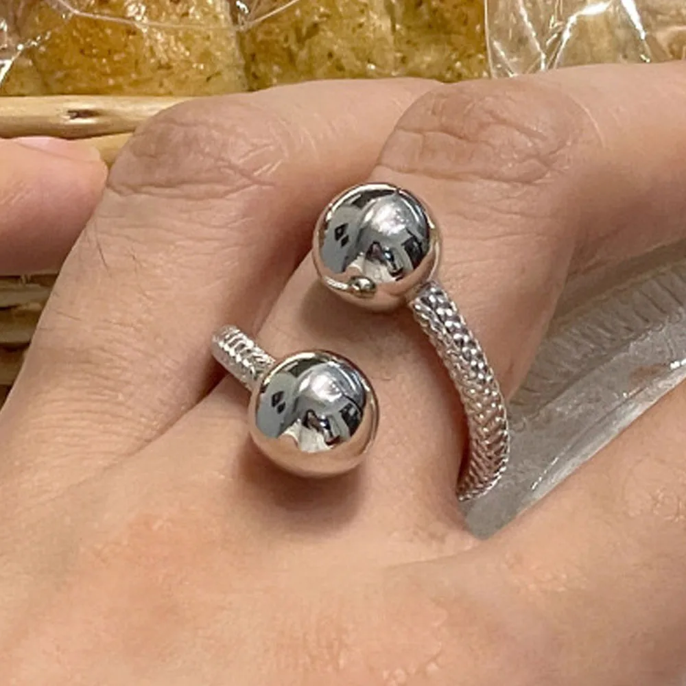 BF CLUB 925 Sterling Rings for Women Fashion Geometric Handmade Irregular Double Balls Ring Party Christmas Gift
BF CLUB 925 Sterling Rings for Women Fashion Geometric Handmade Irregular Double Balls Ring Party Christmas Gift
