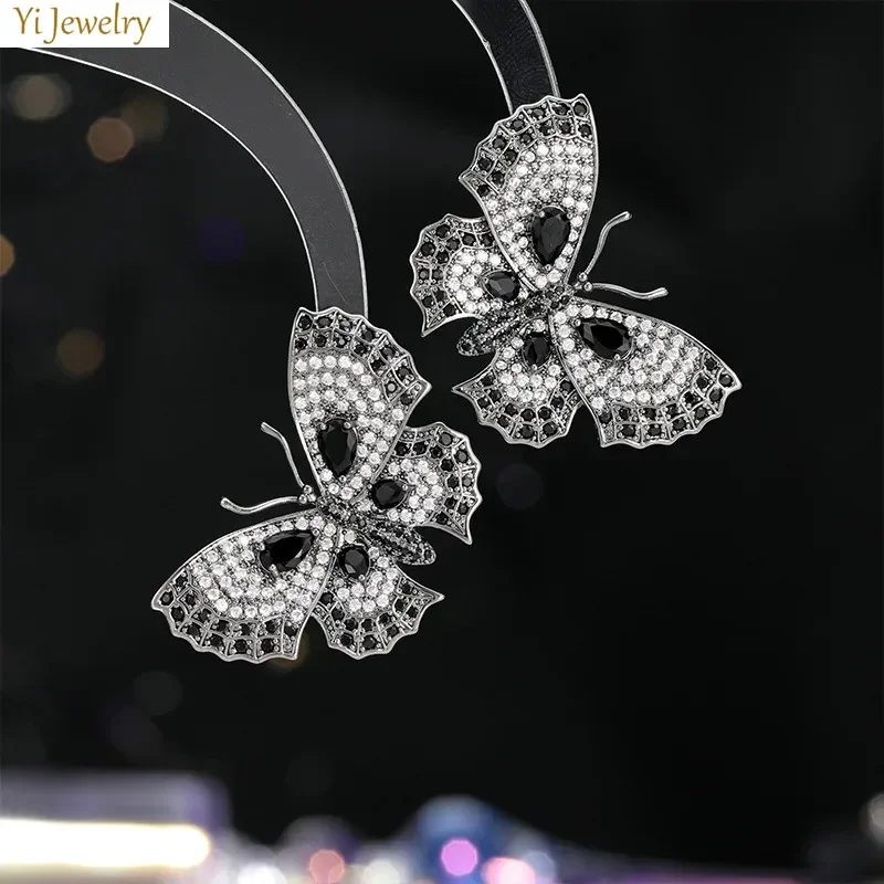 Unique Butterfly Stud Earrings for Women Luxury Jewelry Shiny Zircon White Blue Black Butterfly Cute Earrings Female Gift
Unique Butterfly Stud Earrings for Women Luxury Jewelry Shiny Zircon White Blue Black Butterfly Cute Earrings Female Gift