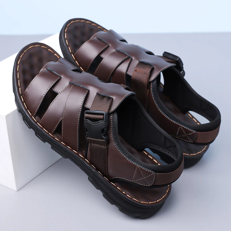 Men's Summer Fashion Trend Comfortable Anti-slip Soft Sole Sandals Beach Shoes Slip-On Casual Footwear
Men's Summer Fashion Trend Comfortable Anti-slip Soft Sole Sandals Beach Shoes Slip-On Casual Footwear