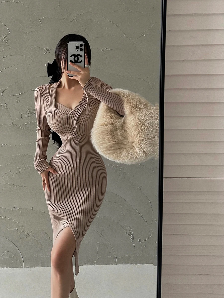 Spice Girl Sexy V-neck Slim Long Sleeve Knitted Split Hip Wrap Mid Length Dress Maxi Dresses for Women Za Fashion Elegantes Y2k
Spice Girl Sexy V-neck Slim Long Sleeve Knitted Split Hip Wrap Mid Length Dress Maxi Dresses for Women Za Fashion Elegantes Y2k