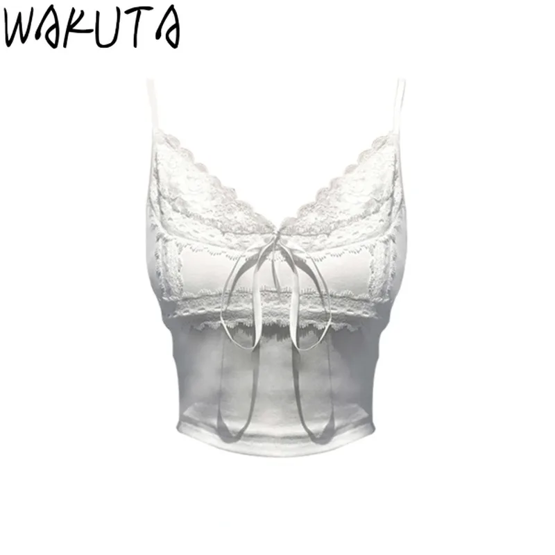 2024 Summer Slim Tank Top Women Sleeveless Lace Patchwork Sexy Casual Sweet Tanks Chic Fashion All Match Short Length Tops
2024 Summer Slim Tank Top Women Sleeveless Lace Patchwork Sexy Casual Sweet Tanks Chic Fashion All Match Short Length Tops