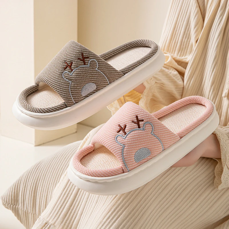 Platform Women's Slippers Home Flats Linen Summer Luxury Designer Woman Shoes New Open-Toe Casual Indoor Slides Non-Slip Unisex
Platform Women's Slippers Home Flats Linen Summer Luxury Designer Woman Shoes New Open-Toe Casual Indoor Slides Non-Slip Unisex