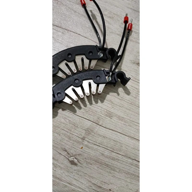 S-hield machine Double beam crane Cable reel C-arbon brush bracket 24 * 1.5 (1pcs)
S-hield machine Double beam crane Cable reel C-arbon brush bracket 24 * 1.5 (1pcs)