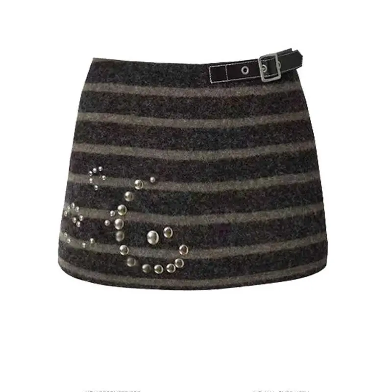 Americna High Street Constrast Color Striped Skirts Y2k Aesthetic Diamond Appliques Office Lady Harajuku Short Skirt Punk Bottom
Americna High Street Constrast Color Striped Skirts Y2k Aesthetic Diamond Appliques Office Lady Harajuku Short Skirt Punk Bottom