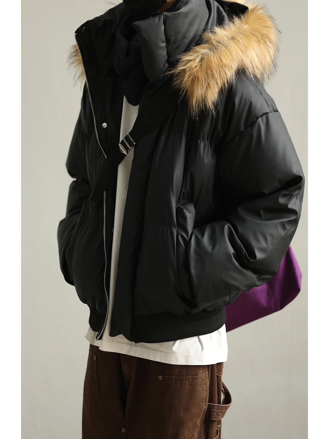 LH Store American Retro Thiened Leather Surface Cotton Coat for Men with Large Fur Collar Hooded Warm Street Sle Autumn W...
LH Store American Retro Thiened Leather Surface Cotton Coat for Men with Large Fur Collar Hooded Warm Street Sle Autumn W...