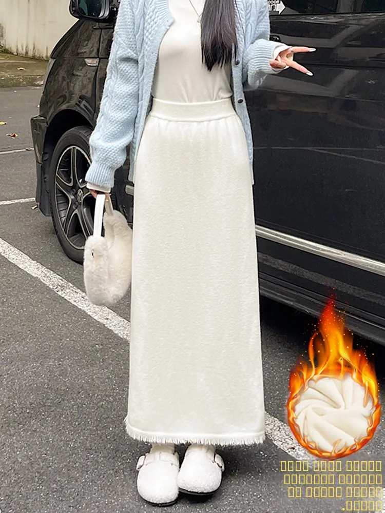 Модная вязаная юбка А-силуэта на флисовой подкладке для женщин, осенне-зимняя, с высокой талией, облегающая, для офиса и повседневной носки
Модная вязаная юбка А-силуэта на флисовой подкладке для женщин, осенне-зимняя, с высокой талией, облегающая, для офиса и повседневной носки