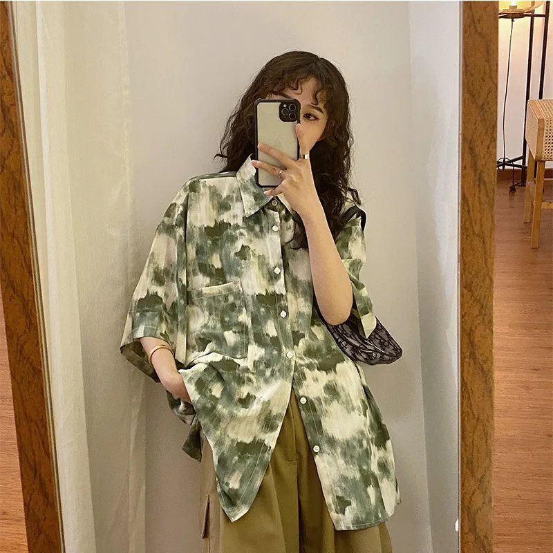 Street Women Summer Blouses 2025 Tie-Dye Short Sleeve Shirt Woman Trendy Retro Chic Korean Floral Half Sleeve Blouse Female
Street Women Summer Blouses 2025 Tie-Dye Short Sleeve Shirt Woman Trendy Retro Chic Korean Floral Half Sleeve Blouse Female