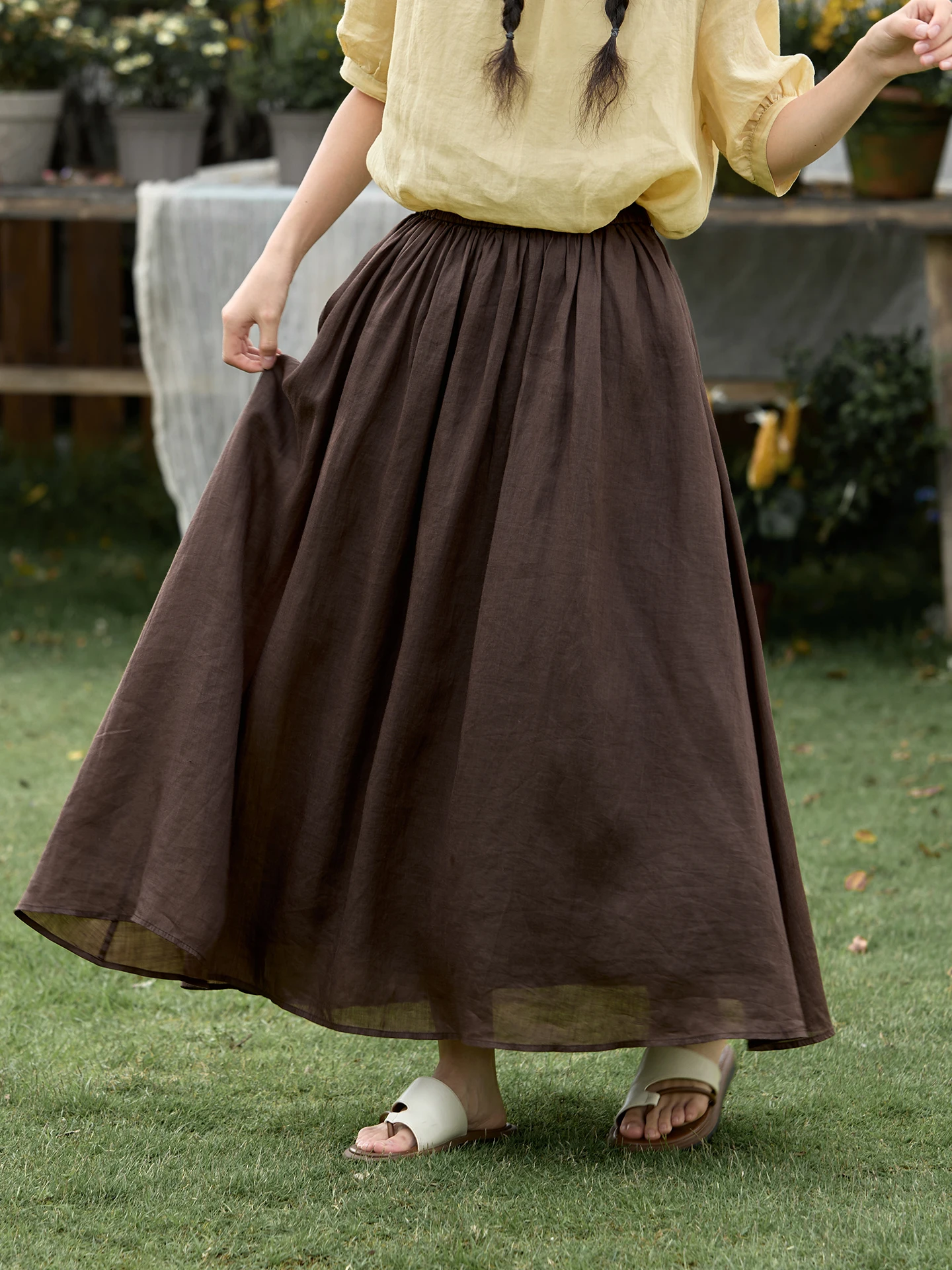 Original Bohemian High Waist A-Line Skirt in Linen Coffee Color Summer Loose Fit Midi Skirt for Women Breathable Casual Skirt
Original Bohemian High Waist A-Line Skirt in Linen Coffee Color Summer Loose Fit Midi Skirt for Women Breathable Casual Skirt