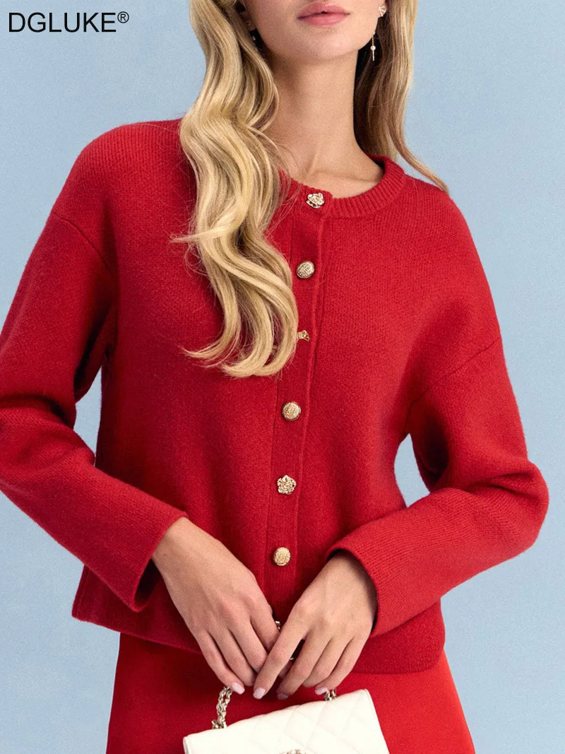 DGLUKE Red Knitted Cardigan For Women Fall Winter Loose Button Up Cropped Cardigan Sweater Jacket Christmas Sweater Woman 2025
DGLUKE Red Knitted Cardigan For Women Fall Winter Loose Button Up Cropped Cardigan Sweater Jacket Christmas Sweater Woman 2025