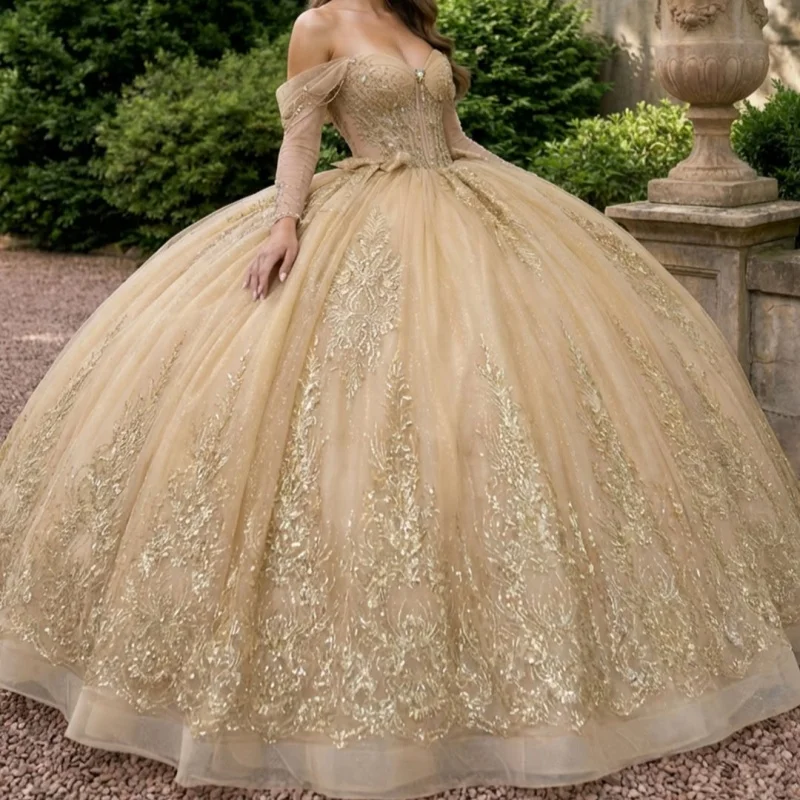 Champagne Quinceanera Dress off-shoulder Glitter Decal Lace Layering Long tail Bow vestidos de 15 Quinceanera Customize
Champagne Quinceanera Dress off-shoulder Glitter Decal Lace Layering Long tail Bow vestidos de 15 Quinceanera Customize