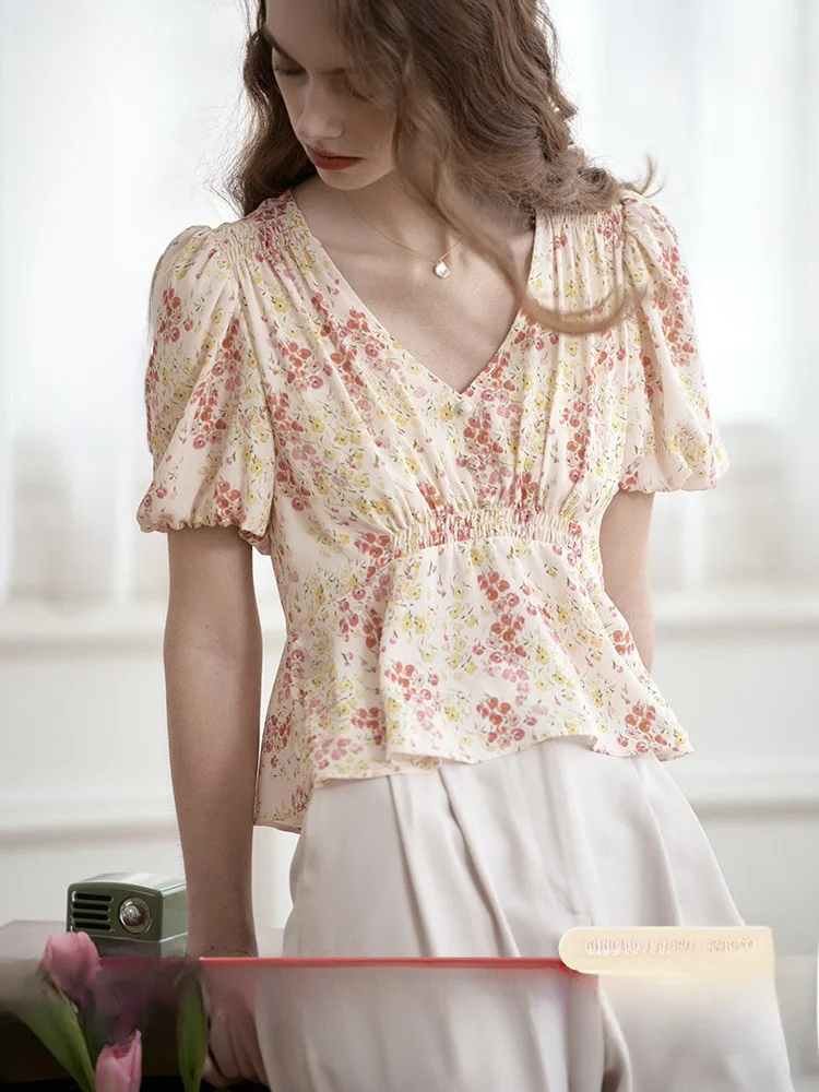 SimpleRetro Original Floral Print Loose Short Sleeve V-Neck Women's Shirt Summer Chiffon Top Sweet Style Regular Length
SimpleRetro Original Floral Print Loose Short Sleeve V-Neck Women's Shirt Summer Chiffon Top Sweet Style Regular Length