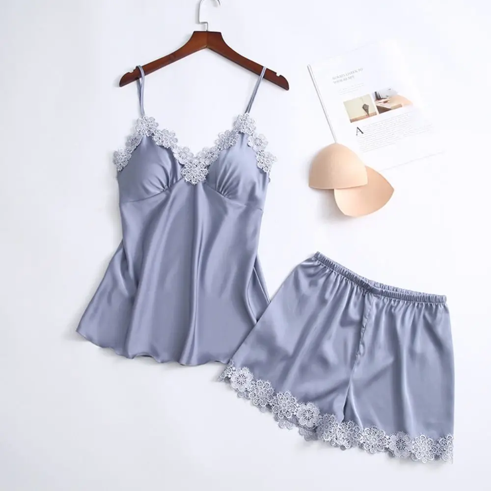 Кружевной пижамный костюм Sweet Ice Silk, шорты на бретельках без рукавов с v-образным вырезом, ночная рубашка с подкладкой, свободные комплекты одежды для сна из двух предметов, летние
Кружевной пижамный костюм Sweet Ice Silk, шорты на бретельках без рукавов с v-образным вырезом, ночная рубашка с подкладкой, свободные комплекты одежды для сна из двух предметов, летние