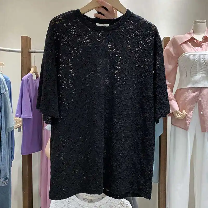 Lace Hollow Out Plus Size Street Casual T Shirts Women Clothing Summer New Short Sleeve Solid Loose Vintage Tops Fashion Trend
Lace Hollow Out Plus Size Street Casual T Shirts Women Clothing Summer New Short Sleeve Solid Loose Vintage Tops Fashion Trend