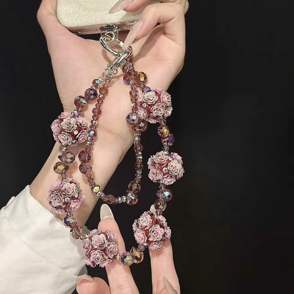 Exquisite Handmade Bead Flower Phone Lanyard Keychain for Women Luxury Shiny Crystal Flower Beaded Handbag Charms Accessory Gift
Exquisite Handmade Bead Flower Phone Lanyard Keychain for Women Luxury Shiny Crystal Flower Beaded Handbag Charms Accessory Gift