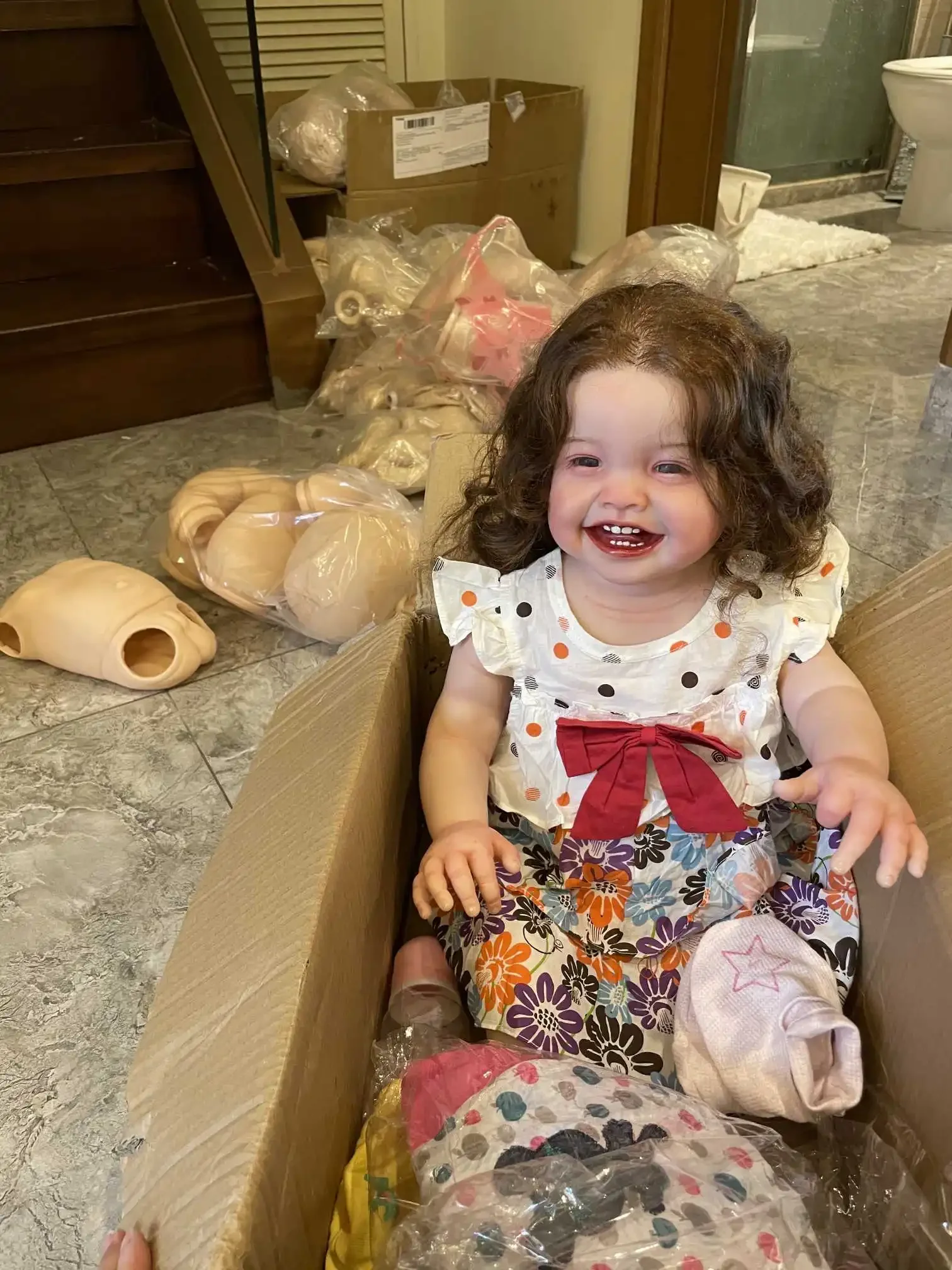 28inch Huge Reborn Bebe Doll Girl Mila Finished Bebe Reborn Dolls Lifelike Hand-Made Dolls
28inch Huge Reborn Bebe Doll Girl Mila Finished Bebe Reborn Dolls Lifelike Hand-Made Dolls