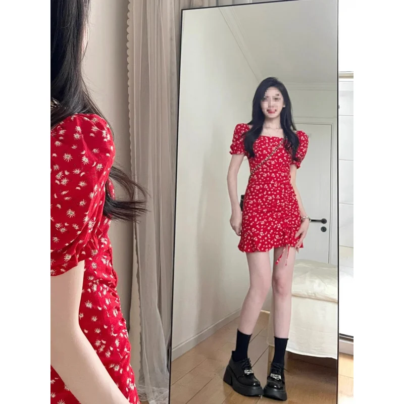 Platycodon Grandiflorum French Style Red Floral Square Neck Dress for Women Summer Sweet and Salty Puff Sleeve Petite Spicy Girl
Platycodon Grandiflorum French Style Red Floral Square Neck Dress for Women Summer Sweet and Salty Puff Sleeve Petite Spicy Girl