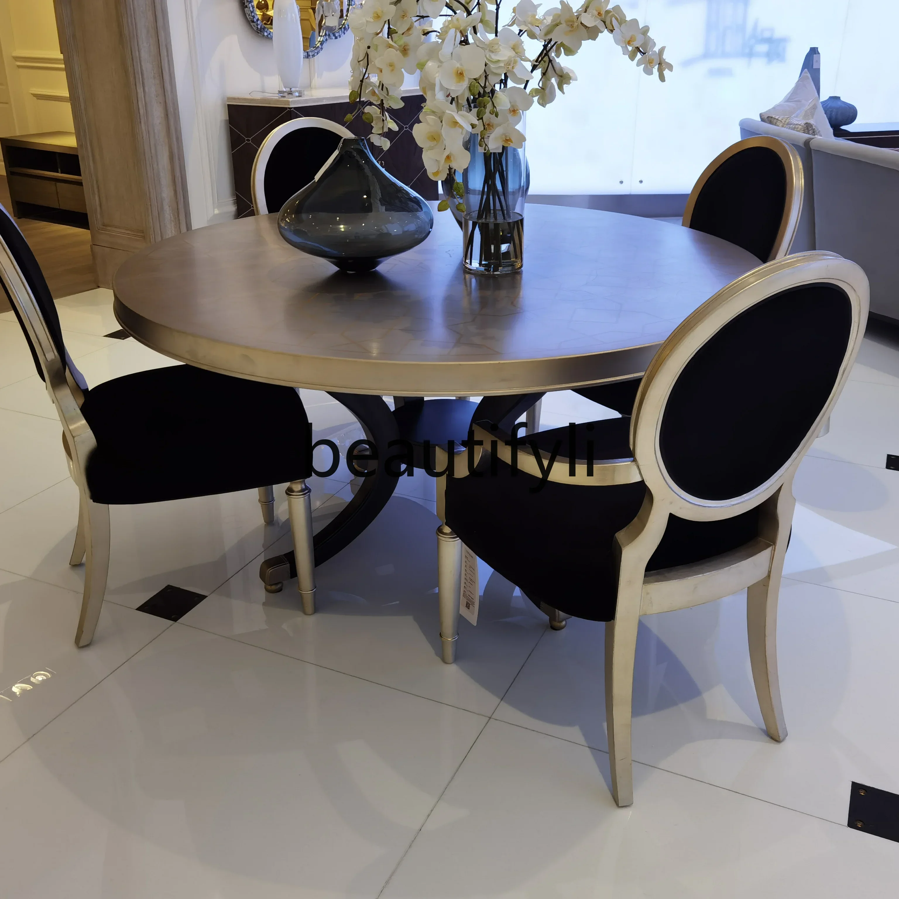 Retro Round Dining Table High-end Furniture Antique White Custom Restaurant Large Disc Table
Retro Round Dining Table High-end Furniture Antique White Custom Restaurant Large Disc Table