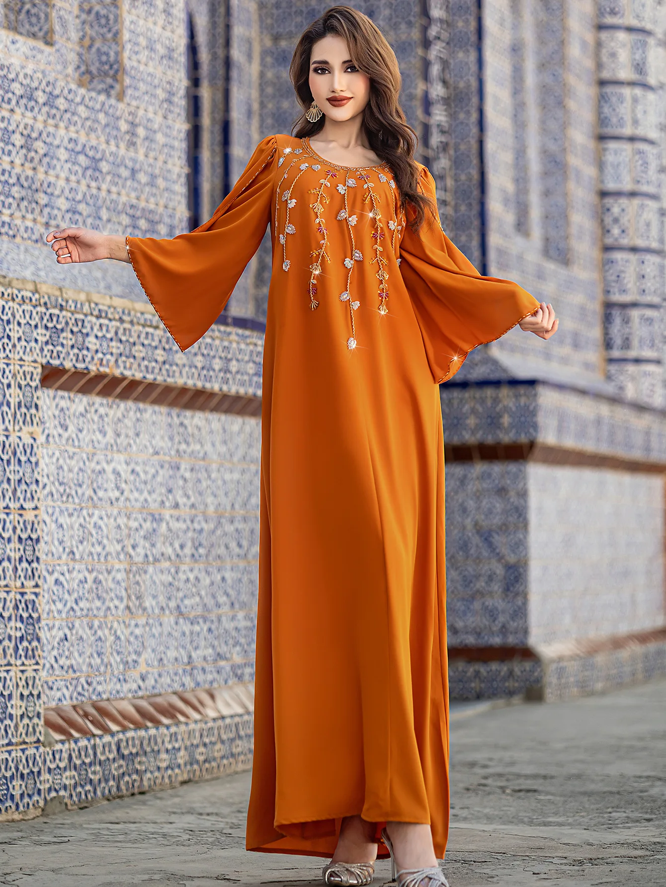 Middle East Ramadan Muslim Women's Wear Luxury and Comfortable Dubai Arabic Orange Petal Sleeve Travel Dress Long Skirt
Middle East Ramadan Muslim Women's Wear Luxury and Comfortable Dubai Arabic Orange Petal Sleeve Travel Dress Long Skirt