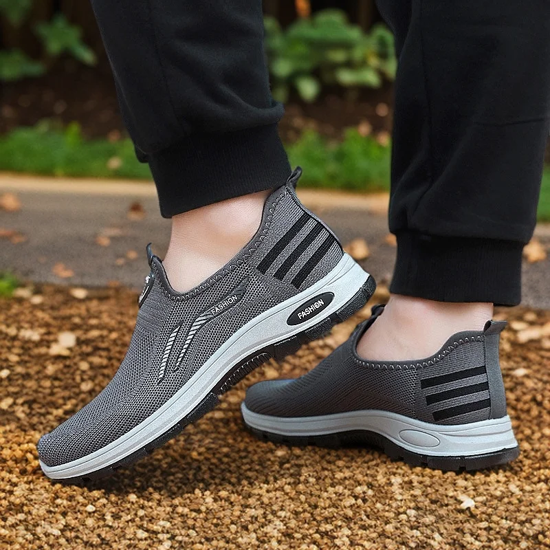 One-pedal shoes Lightweight, non-slip and wear-resistant dad shoes Cloth shoes New men's middle-aged and elderly leisure sports
One-pedal shoes Lightweight, non-slip and wear-resistant dad shoes Cloth shoes New men's middle-aged and elderly leisure sports