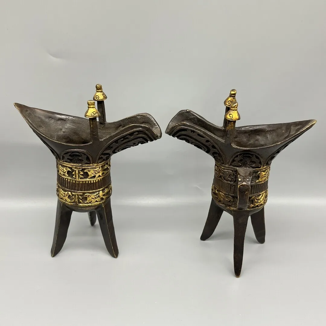 5,6-дюймовая коллекция, китайская бронзовая позолота, пара чашек с изображением животных, Феникса, три фута
5,6-дюймовая коллекция, китайская бронзовая позолота, пара чашек с изображением животных, Феникса, три фута