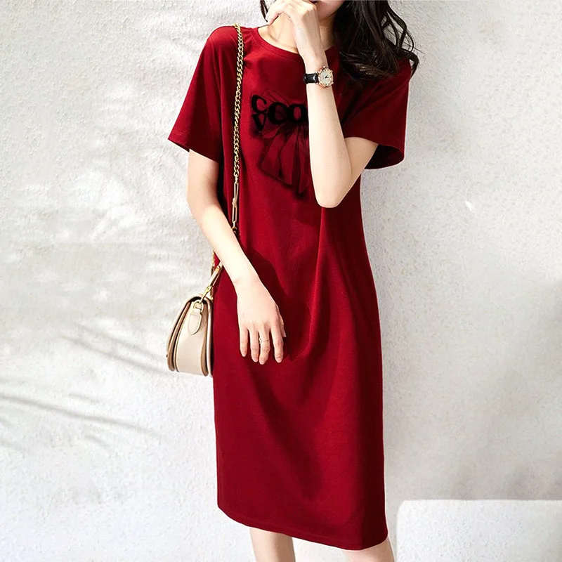 Women's Clothing Summer Wine Red Print Bow Round Neck Dress Loose Waist Concealing Fashion Short Sleeve Straight Elegant Dress
Women's Clothing Summer Wine Red Print Bow Round Neck Dress Loose Waist Concealing Fashion Short Sleeve Straight Elegant Dress