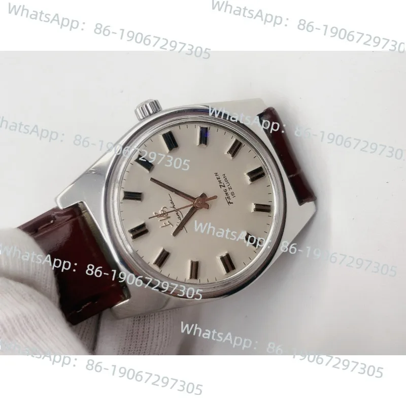 Inventory Old Shanghai Mechanical Manual Clockwork Domestic Antique Old Nostalgic Watch
Inventory Old Shanghai Mechanical Manual Clockwork Domestic Antique Old Nostalgic Watch