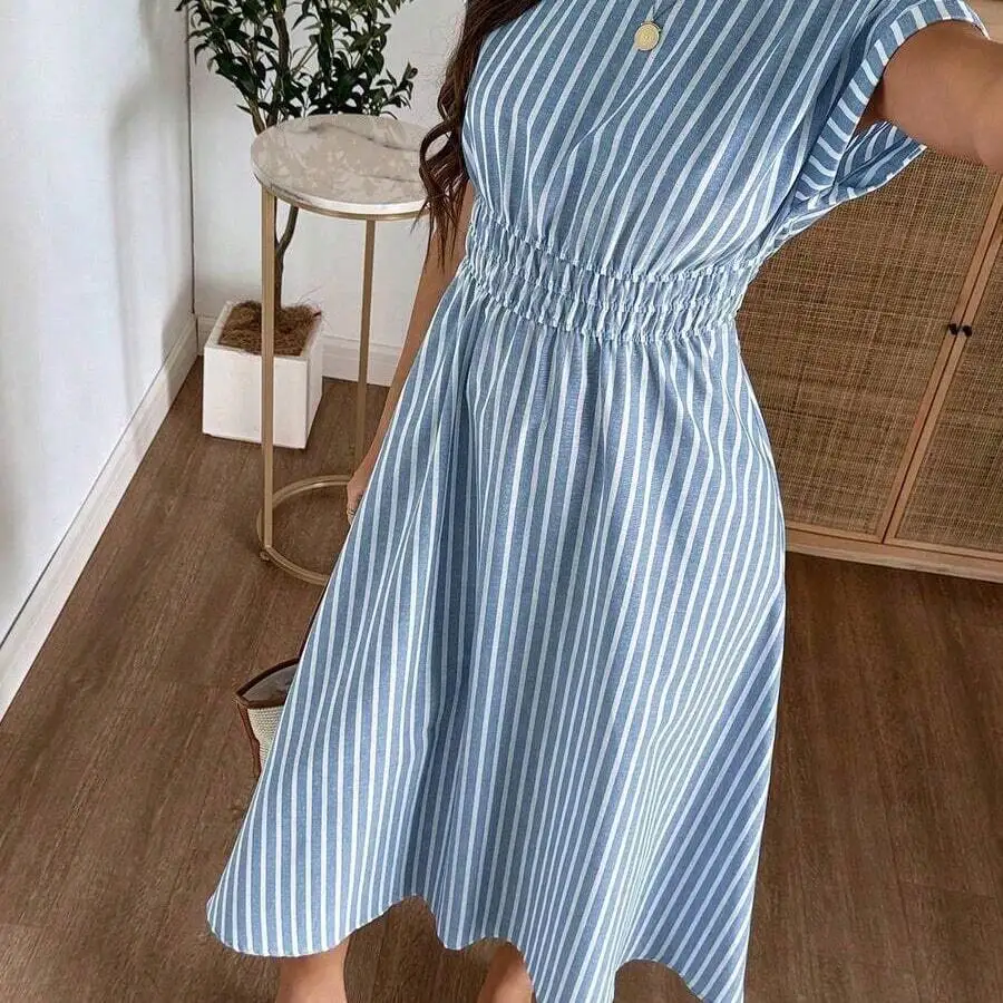 Women Blue Striped Batwing Sleeve Round Neck Casual Midi Dress Summer Boho Style
Women Blue Striped Batwing Sleeve Round Neck Casual Midi Dress Summer Boho Style