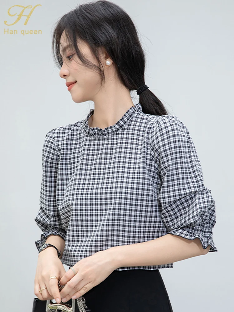 Casual Korean Style Loose Plaid Blouses Women Tops Summer Clothes Simple Office Lady Blouse Chic Short Sleeve Shirt
Casual Korean Style Loose Plaid Blouses Women Tops Summer Clothes Simple Office Lady Blouse Chic Short Sleeve Shirt