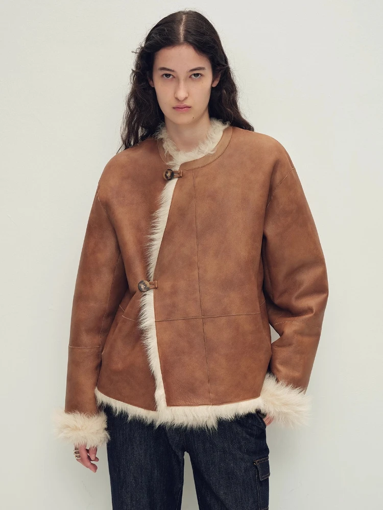 High-end Luxury Toscana Lamb Fur Shearling Jackets for Women Simple Double-sided Wear Short Winter Genuine Leather Real Fur Coat
High-end Luxury Toscana Lamb Fur Shearling Jackets for Women Simple Double-sided Wear Short Winter Genuine Leather Real Fur Coat