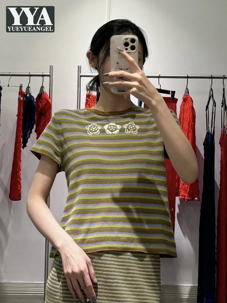 Summer Womens New Style Contrast Color Striped Flower Embroidery T-Shirts Fashion Round Neck Short Sleeved Thin Knitted Tops
Summer Womens New Style Contrast Color Striped Flower Embroidery T-Shirts Fashion Round Neck Short Sleeved Thin Knitted Tops