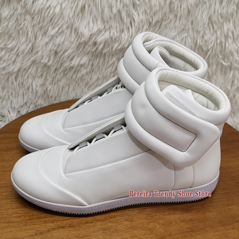 Men's High Top Sports Shoes White Black Genuine Leather Lace Up Training Shoes Spring Autumn Trendy Versatile Casual Sneakers
Men's High Top Sports Shoes White Black Genuine Leather Lace Up Training Shoes Spring Autumn Trendy Versatile Casual Sneakers