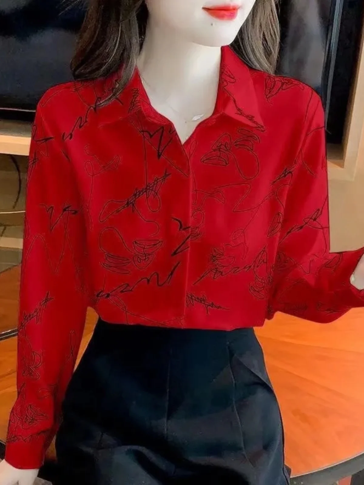 Женская тонкая шифоновая блузка с длинным рукавом и цветочным принтом, повседневный топ в деловом стиле, модная новинка ранней осени, свободный крой в корейском стиле
Женская тонкая шифоновая блузка с длинным рукавом и цветочным принтом, повседневный топ в деловом стиле, модная новинка ранней осени, свободный крой в корейском стиле