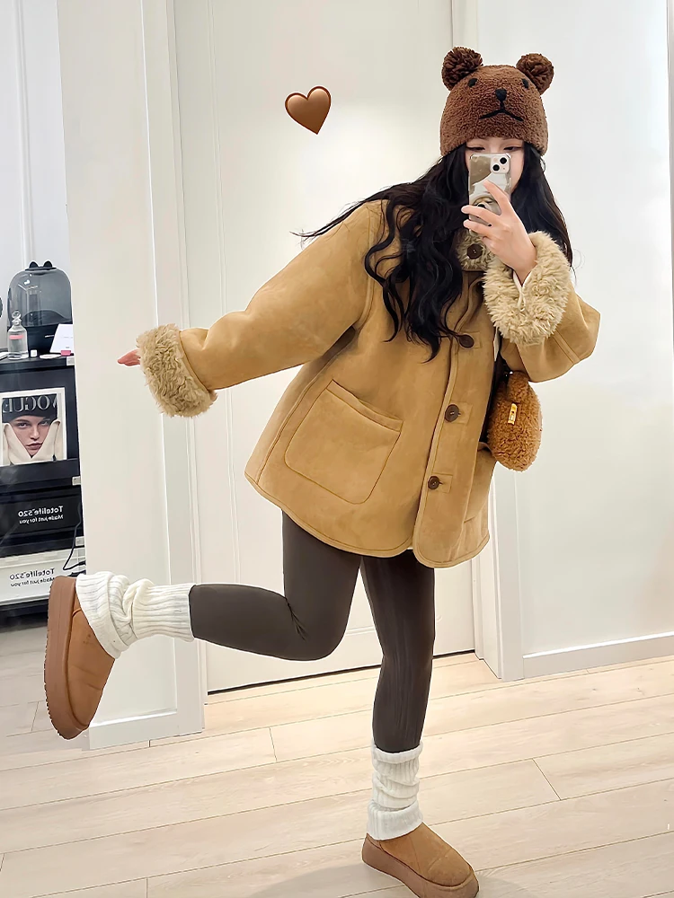 Double-Sided Wear Fur And Leather Integrated Outerwear Women's Loose Warm Stylish Winter New Arrival HZVZ Brand Polyester Fiber
Double-Sided Wear Fur And Leather Integrated Outerwear Women's Loose Warm Stylish Winter New Arrival HZVZ Brand Polyester Fiber
